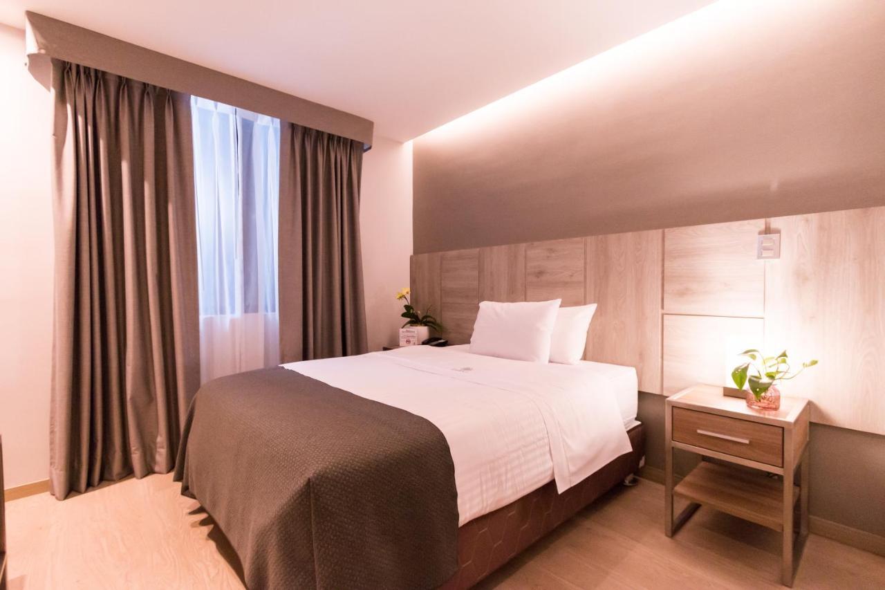 Surya Lima Hotel Buitenkant foto